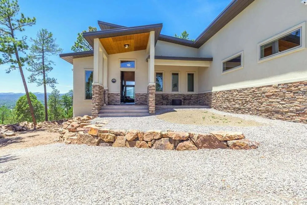 Viewtopia by Ruidoso Vacation Rentals
