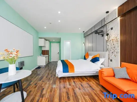 Xinjiu Cinema Homestay (Expo Center)