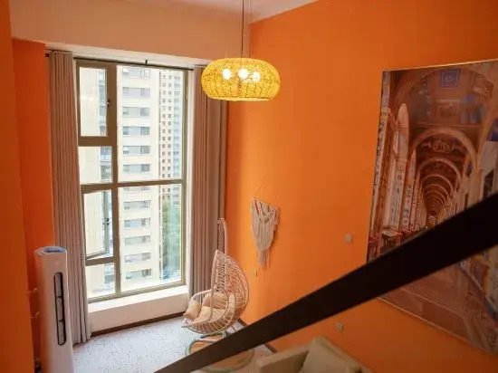 Luoyang Huating Lanshe Homestay (Luoqi Ancient City Branch)