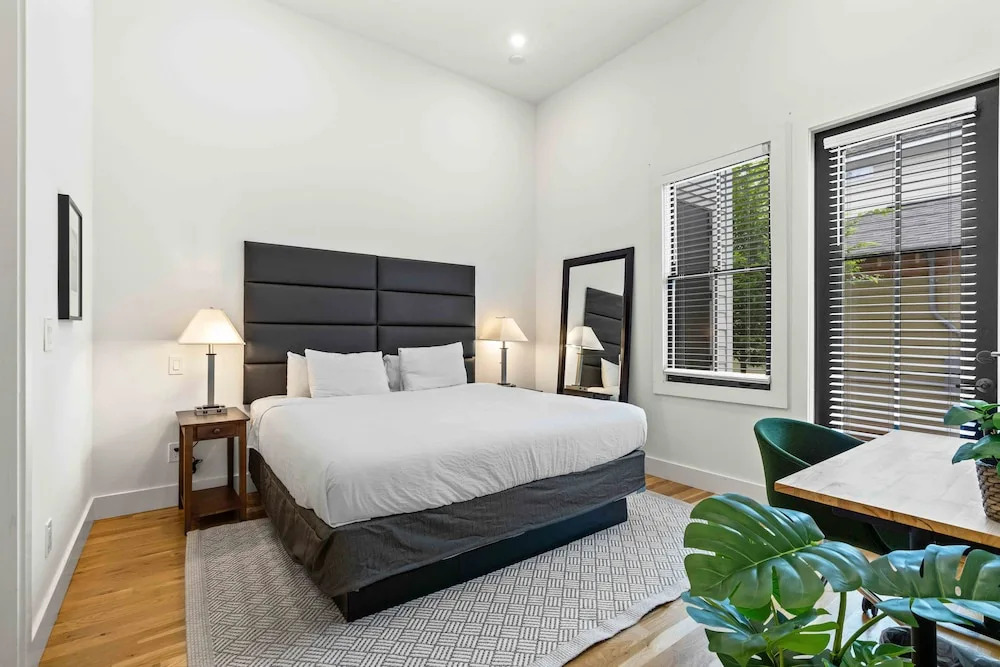 Bonaventure Furnished Apartments