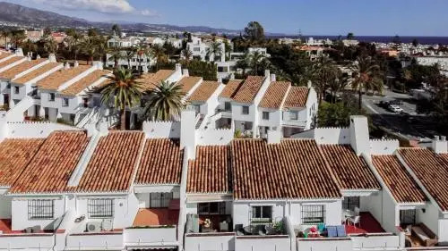 Family friendly apt close to beach-AGC28