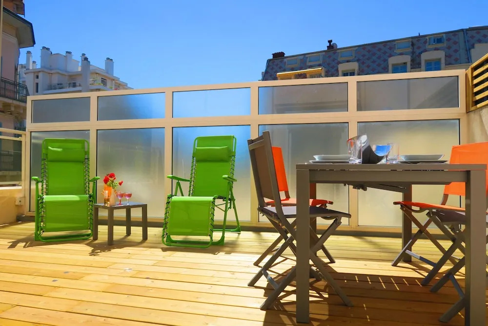Nestor&Jeeves - ALPHONSE KARR TERRASSE - Hyper center - Close sea - Chic street