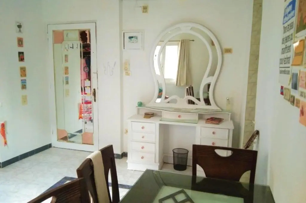 Lovely double room with AC in Downtown
