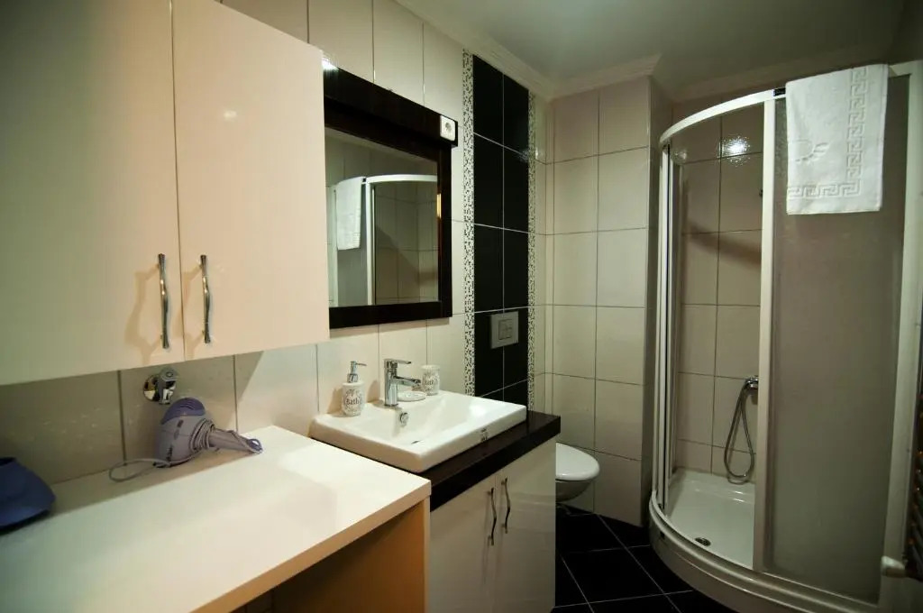Aymira Suite Hotel