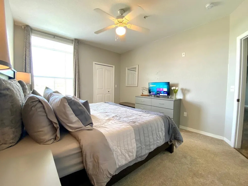 Resort Style Community Near Disney!!!