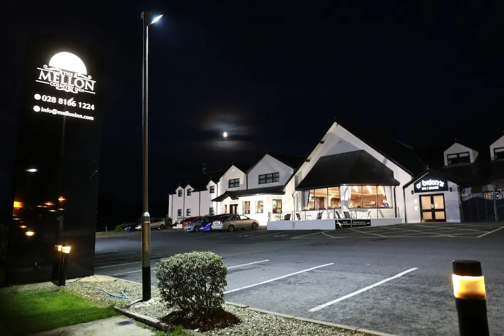 Mellon Country Inn Hotel