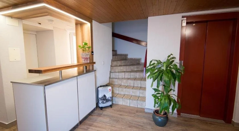 Hotel Roggerli