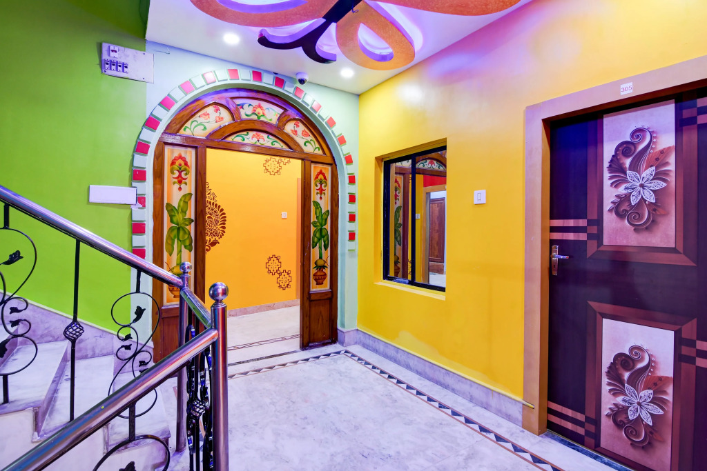 Super Hotel O Madhyamgram Railway Station Formerly Dolphin