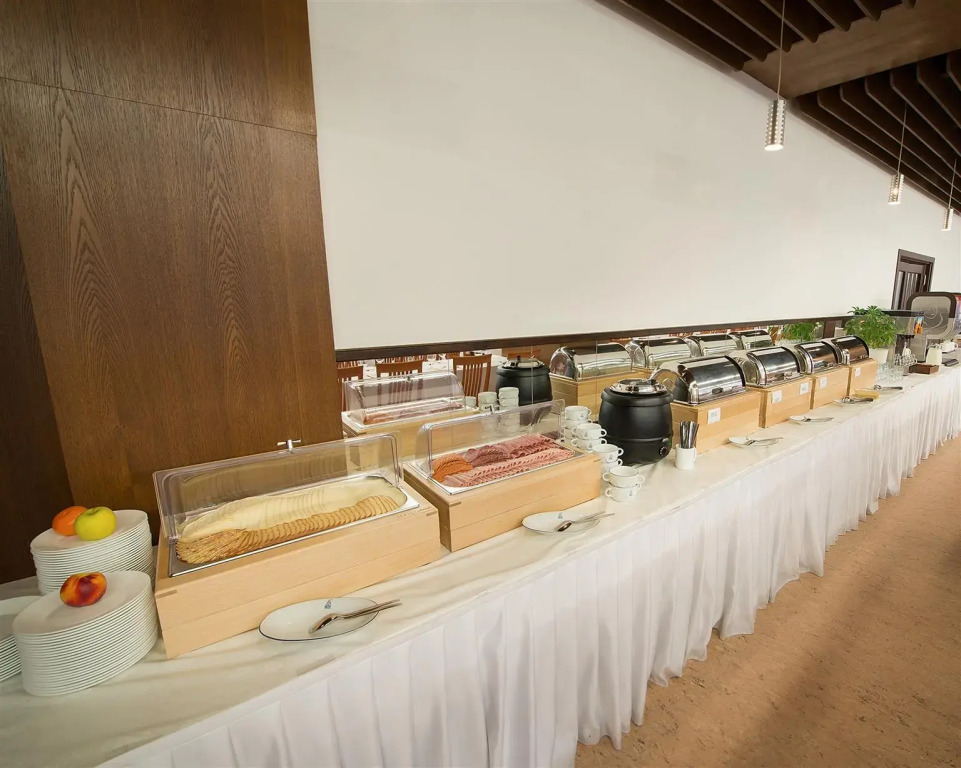 BEST WESTERN Hotel Grand