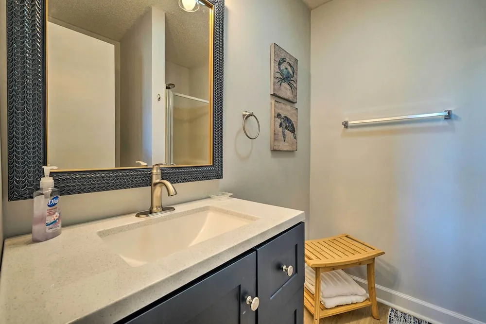 Holden Beach Vacation Rental: Short Path to Beach