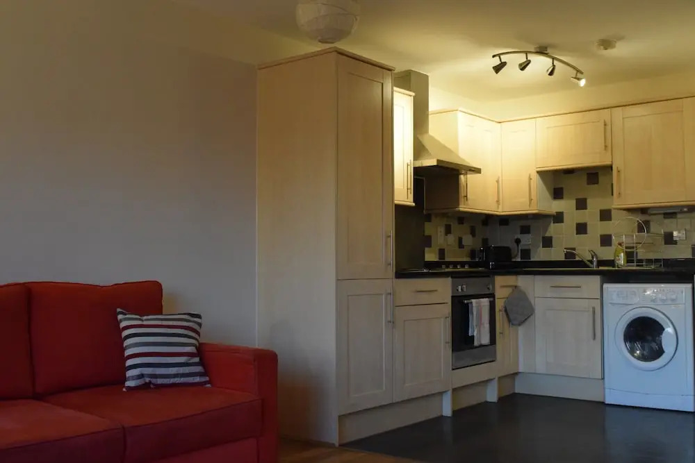 Charming 1 Bedroom Property Next to Clapham Common