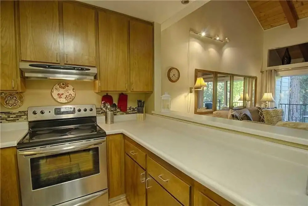 Remodeled and Stylish Carnelian Woods Condo #317