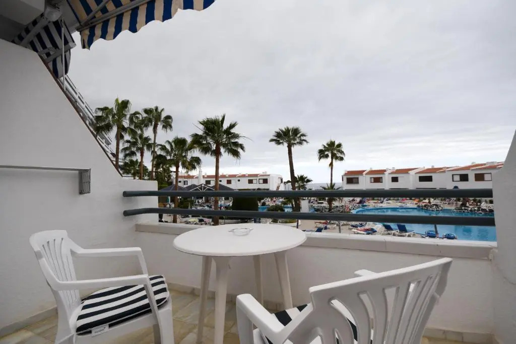 Club Atlantis 28 - One Bed