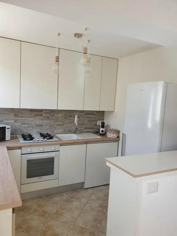 Dancing Apartment