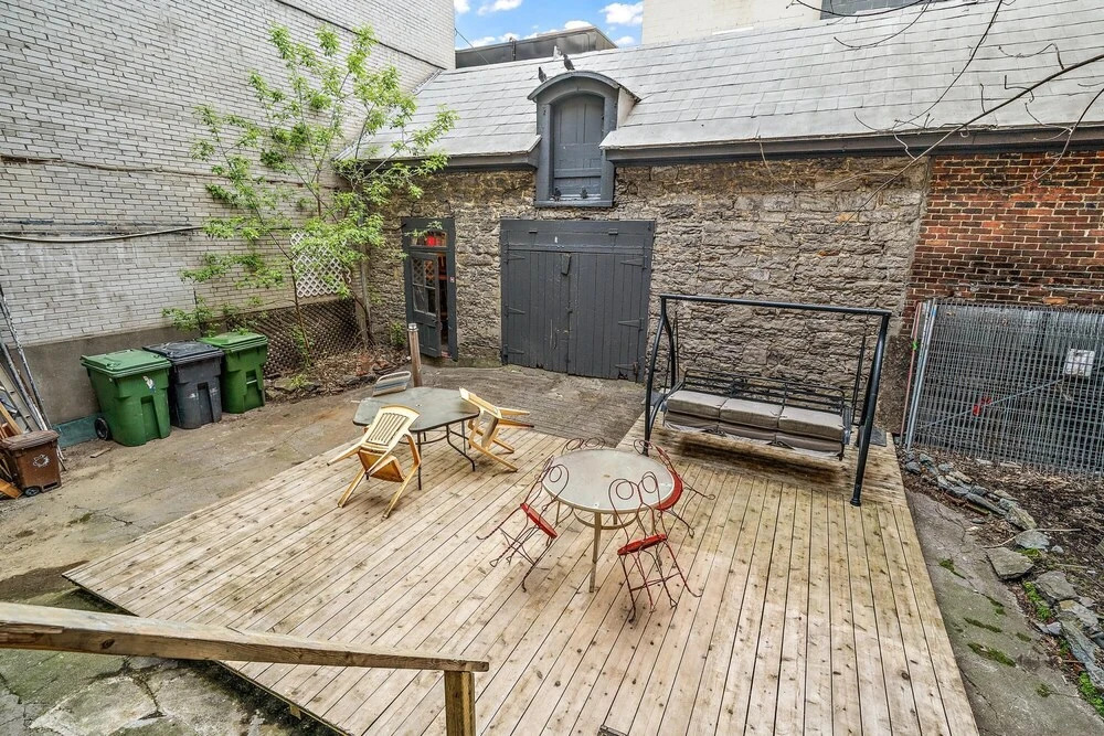 1-bd 1-wc Newly Renovated Located 5 Minutes From Old Port Montreal