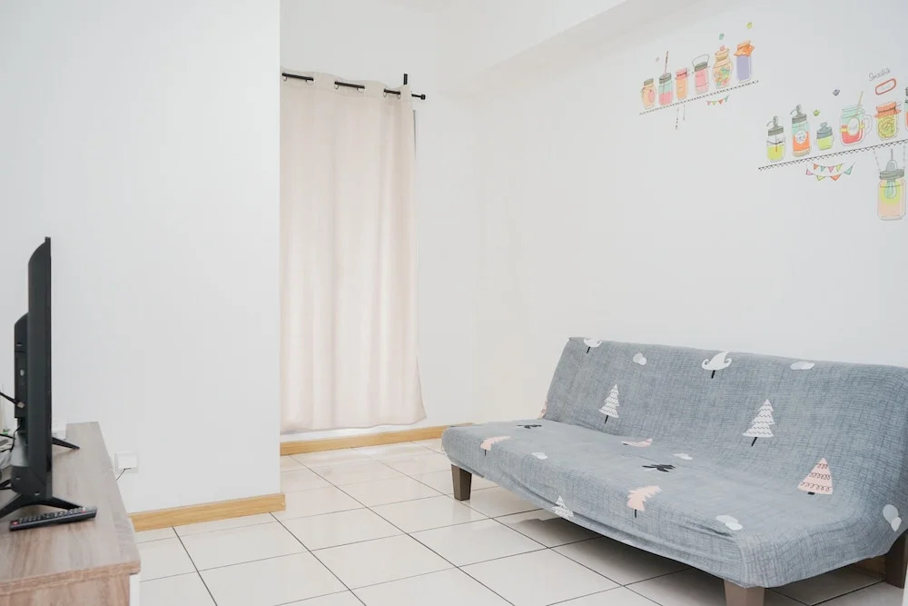 Comfort and Spacious 2BR Apartment M-Town Residence