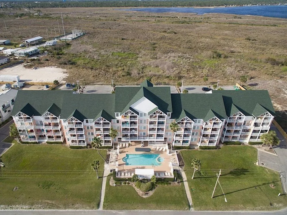 572 E Beach Blvd Condo Unit 315