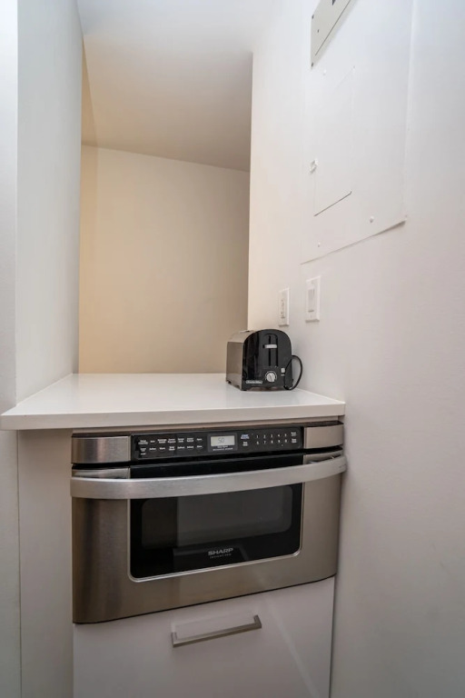 2ND Ave Apartments 30 Day Rentals