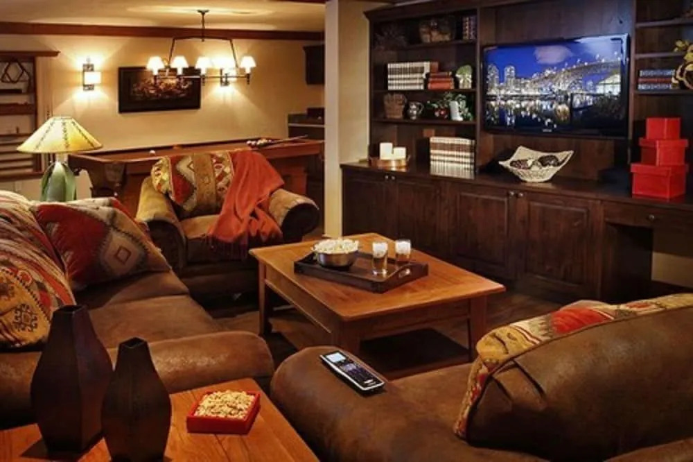 Headwaters Lodge at Eagle Ranch Resort