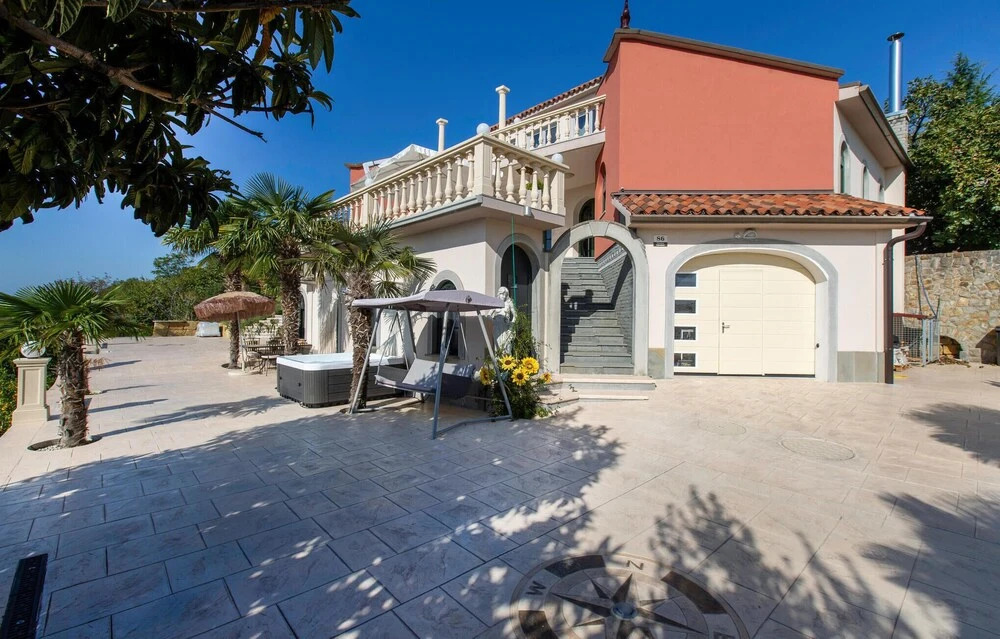 Awesome Home in Ankaran with Outdoor Swimming Pool, Hot Tub & 6 Bedrooms