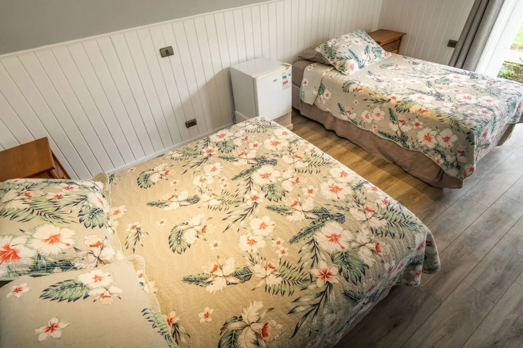 Inaki Uhi Hotel