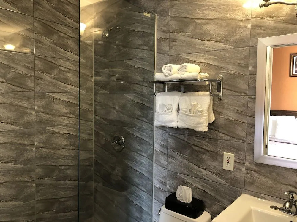 The Vue Hotel Express