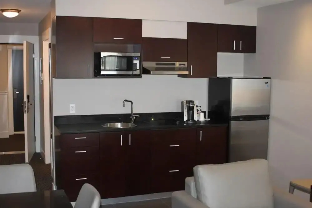 Traveller's Inn City Ctr And Conf Ctr