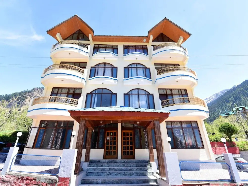 Zara Resorts and Hotels by OYO Rooms