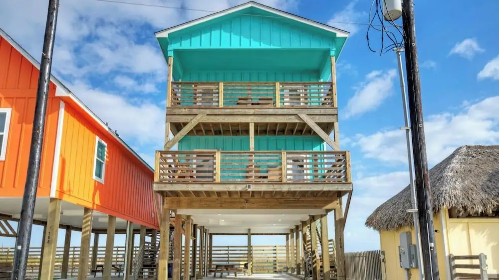 Sleeps 22 3 Homes on the Bay w/ Waterfront Pool + Boat Dock Laguna Village