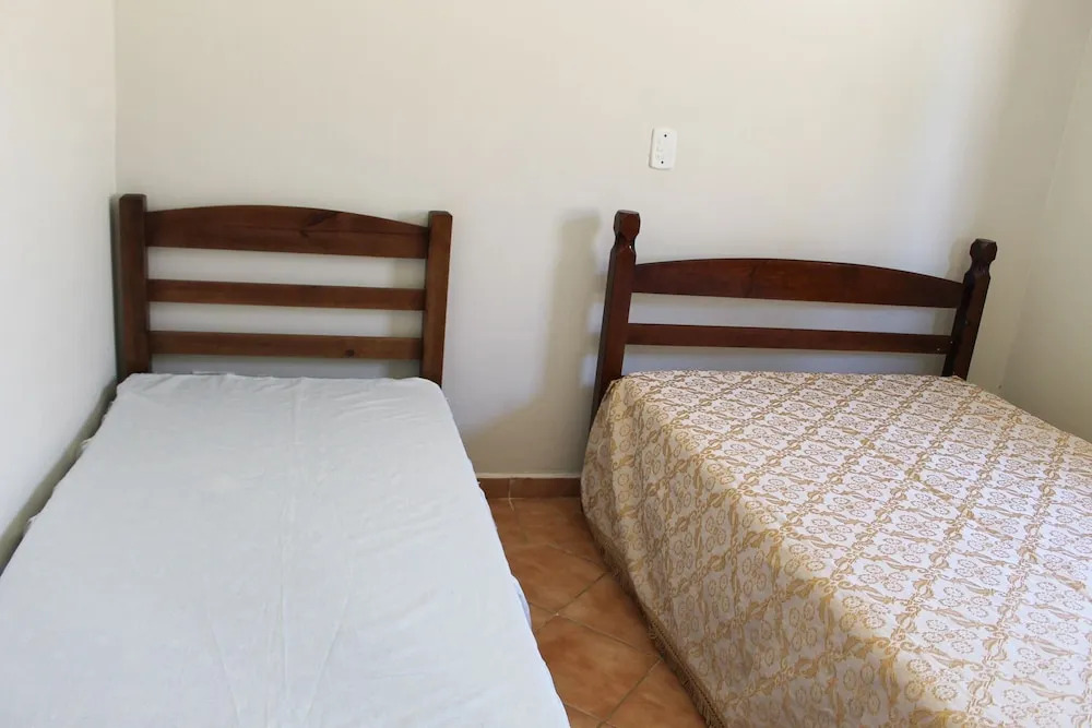 P003 Casa c 3 Dorm. Apenas 150m da Praia