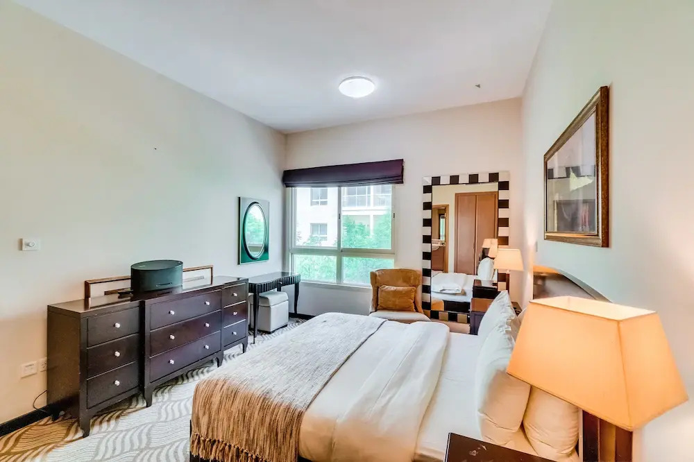 1 Bedroom Apartment Greens