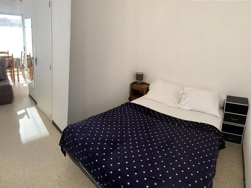 Appartement Balaruc-les-Bains, 1 pièce, 2 personnes - FR-1-571-14