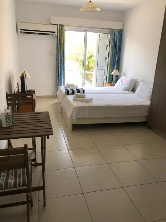 Modern studio apartment in Paphos Gardens Resort