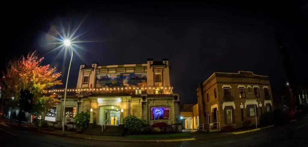 The Peak at Centralia Square - Self Check-In Hotel