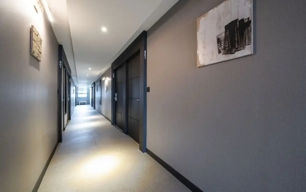 KNox Hotel