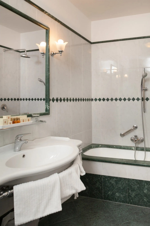Hotel Executive
