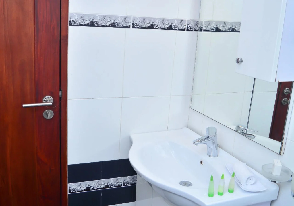 Unique Towers Luxury Boutique Suites