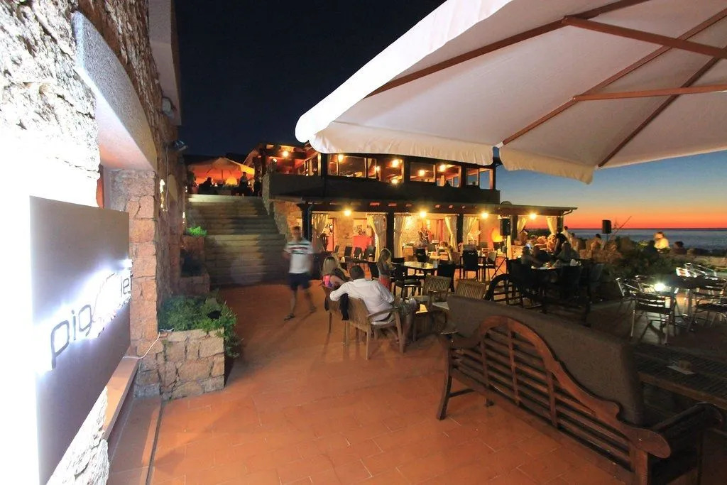 Costa Paradiso Resort