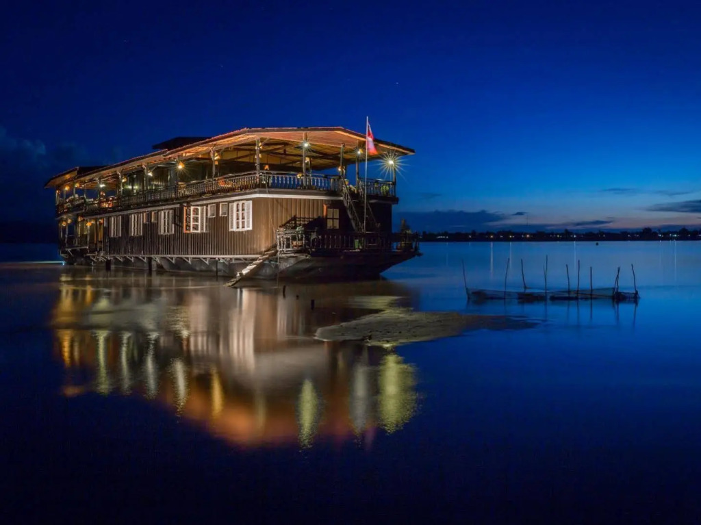 Vat Phou Mekong Cruise