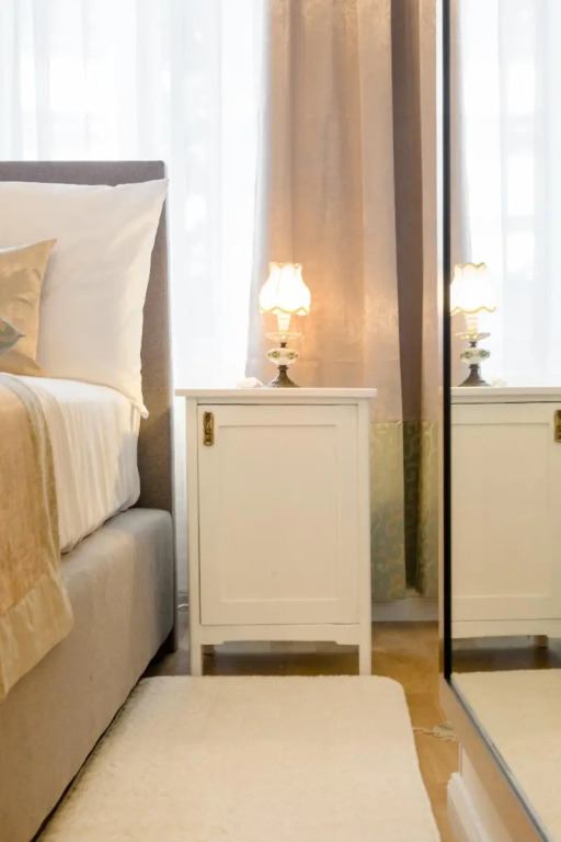 Le Monde - Vintage Accommodation