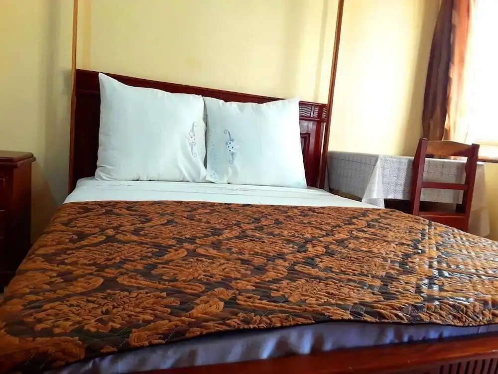 Diaspora Benin Hotel C-E