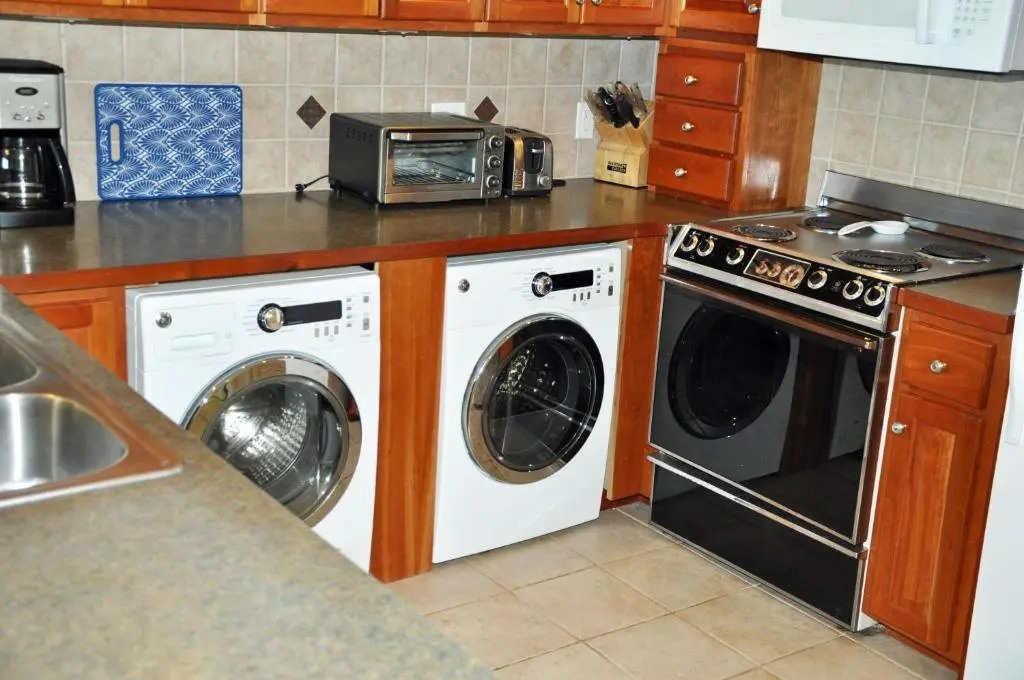 Springs Towers 402 3Br