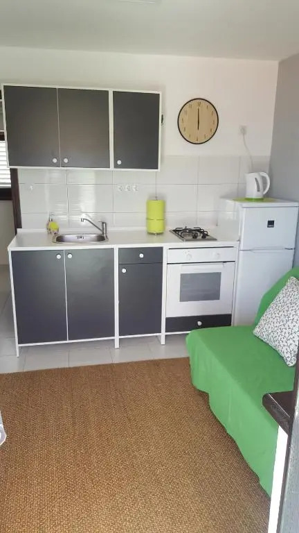 Apartmani Ana - Meka Draga