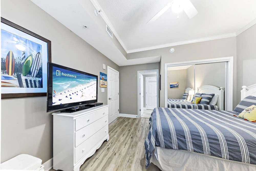 Sanibel Condos by Hosteeva