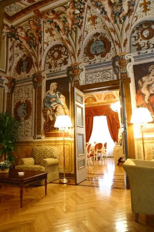 Cavaliere Palace