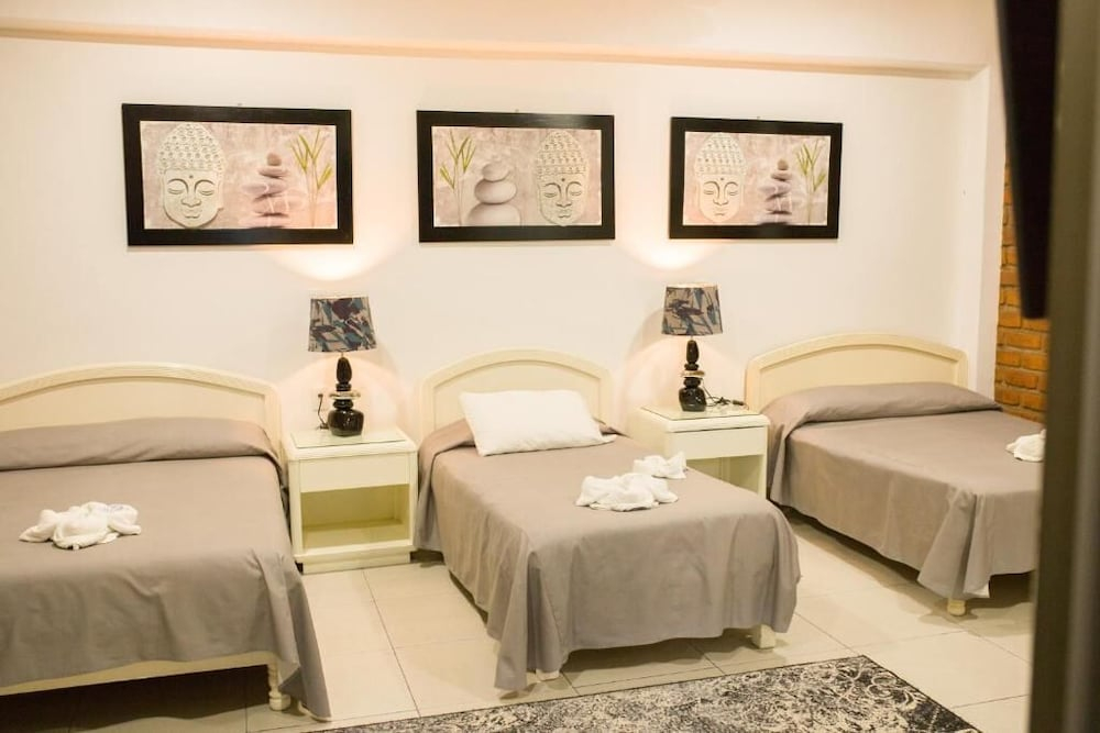 HOTEL OBREGON