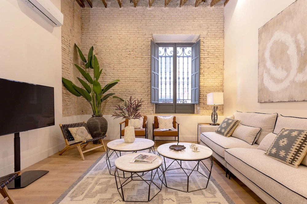 Genteel Home Almansa