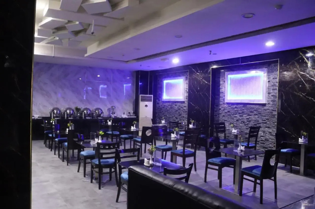 Vendome Plaza Hotel