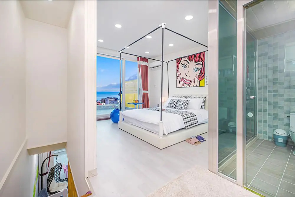 Geoje Island Monaco Pool Villa Pension