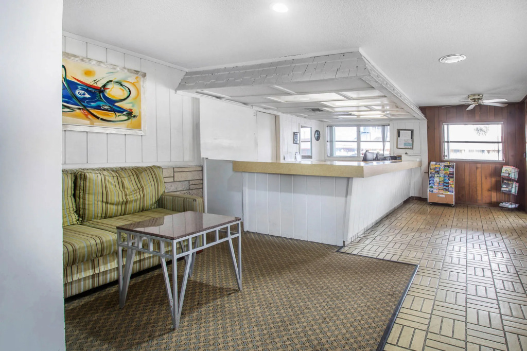 Rodeway Inn & Suites Winter Haven Chain of Lakes
